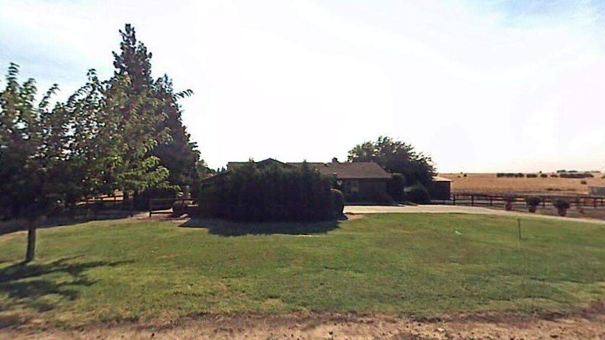 House on 5800 block of Golf Road