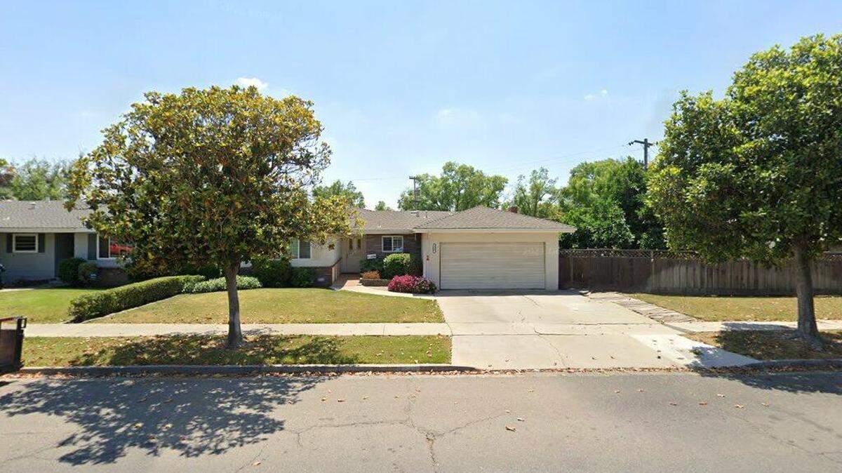 House on 600 block of Brookdale Drive