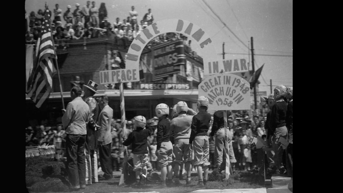 
May Day parade, Los Banos, 1948
