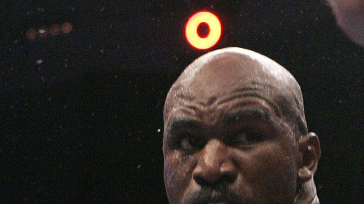 Evander Holyfield, seen here in 2007, will appear in Livingston at a Gloves Not Drugs event. (AP Photo/Ivan Sekretarev) 