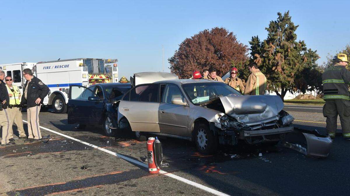Two people suffered minor injuries on Monday Dec. 7, 2017 in a four-car pile-up on Santa Fe Drive in the Beachwood area, California Highway Patrol reported.