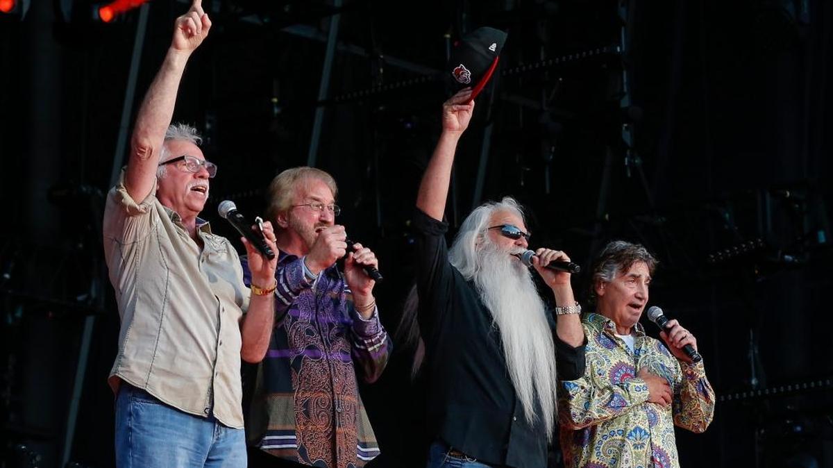 The Oak Ridge Boys perform the National Anthem at the CMA Music Festival at at Nissan Stadium on Thursday, June 9, 2016, in Nashville, Tenn.