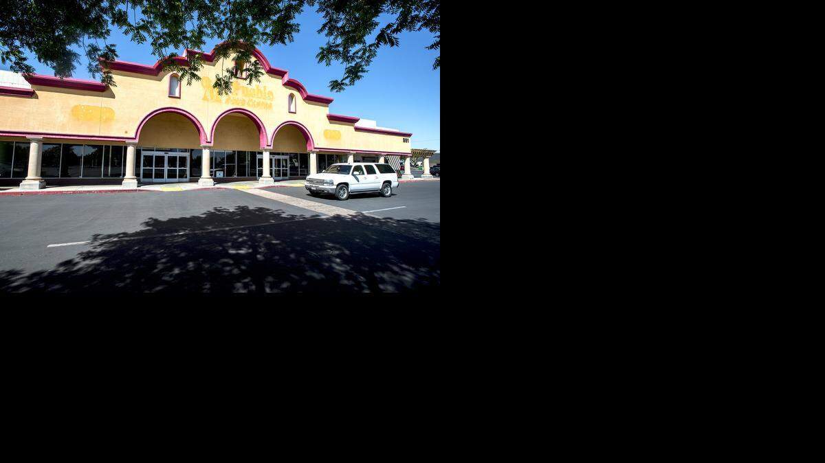 
A building that was previously home to a Mi Pueblo Food Center sits vacant at 351 Bellevue Road in Atwater. The city is considering adopting an incentive program in an attempt to attract businesses to vacant buildings.
