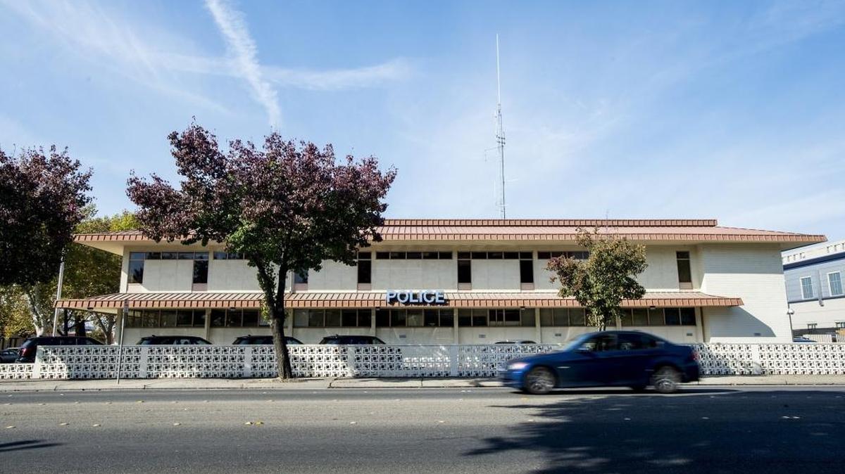 The current Merced Police Department at 611 W. 22nd Street in Merced is seen Tuesday. The city’s staff has begun negotiations with McClatchy, the news company that owns the Merced Sun-Star, to possibly acquire the newspaper office building at 3033 N. G Street in Merced for a new police station.