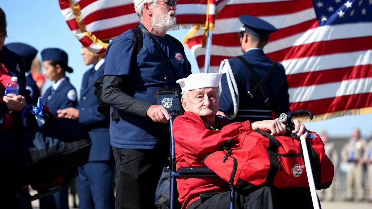 
World War II veteran John Worona, 91, of Fresno gets ready to board the plane that will take him to Washington D.C. on Monday, Oct. 19, 2015 during the send off of the eighth Central Valley Honor Flight at Castle Airport in Atwater.
