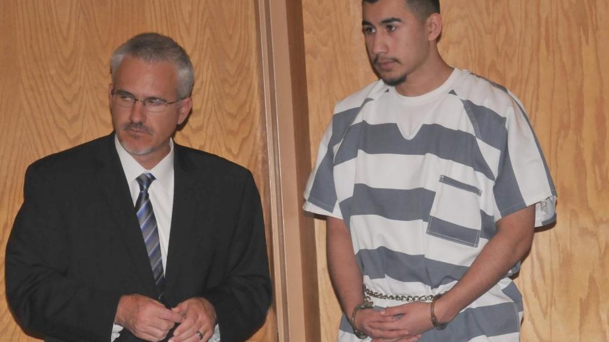 
Diego Leal, 18, and his attorney Jeffrey Tenenbaum listen to the judge as Wednesday’s preliminary hearing was continued to Sept. 25. The teen is being tried as an adult with his co-defendant, 16-year-old Fabian Roman for the Dec. 7 murder of Raymond Sevilla, 17, at Dos Amigos Park.
