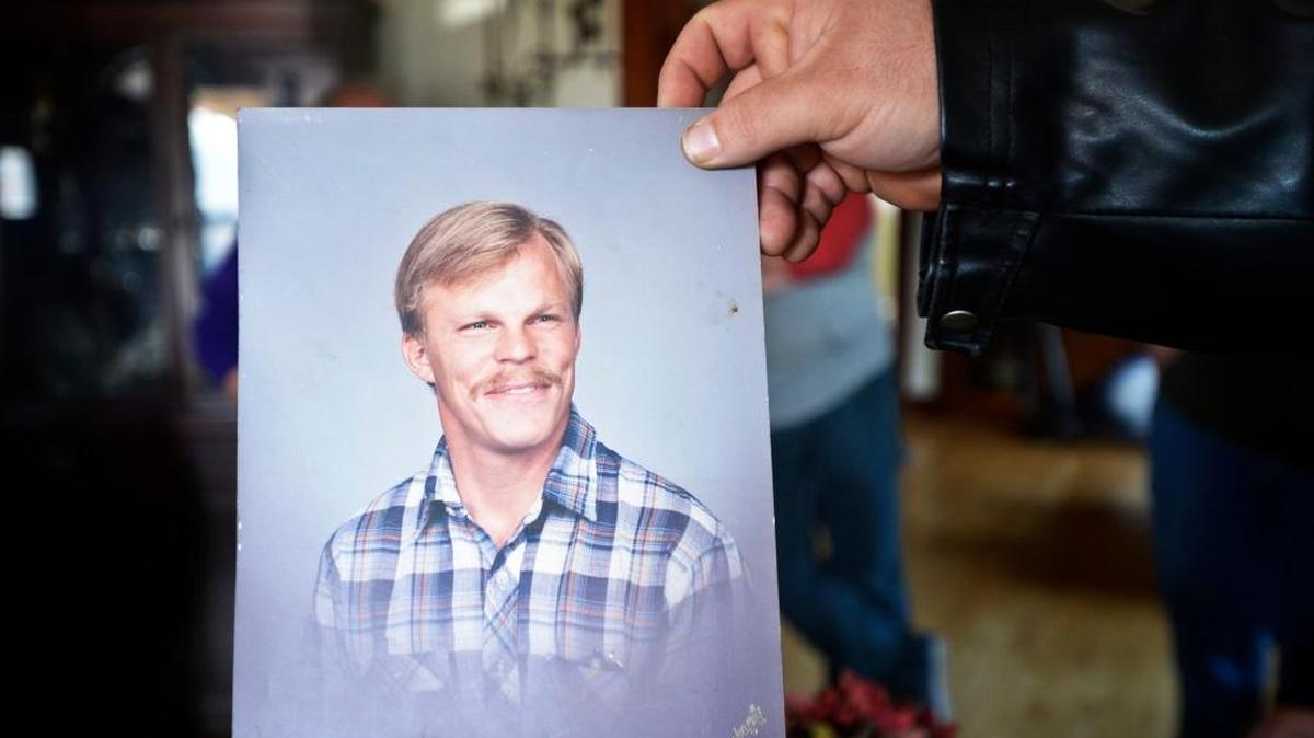 Dean Barker, 59, a driver for Merced Taxicab Co. and former Dos Palos police officer, was shot just after midnight Monday, Jan. 5, 2015, in his taxi cab on Mimi Lane.