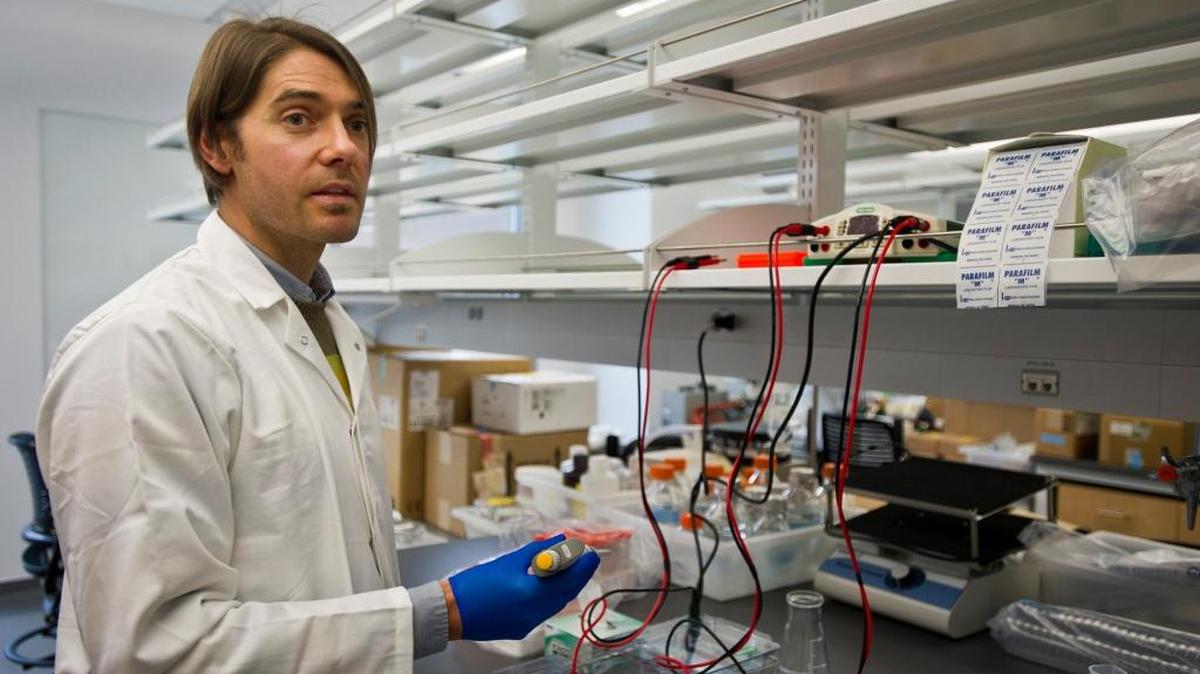 UC Merced professor Fabian V. Filipp conducts melanoma research inside the Science and Engineering building in January 2015. Federal cuts will affect research in a range of science projects.
