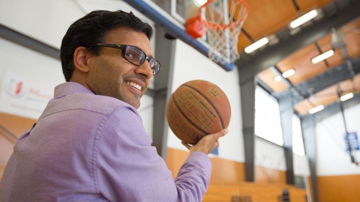 UC Merced professor Harish Bhat is tweeting daily NBA predictions based on an innovative new algorithm, and so far this postseason, he’s right about 80 percent of the time.