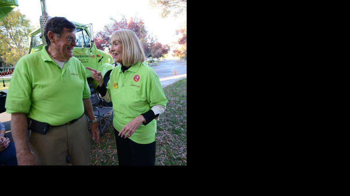 
Make Someone Happy co-owners Don Bergman and Nancy Young-Bergman talk about their food truck. Young-Bergman, a CASA founder, resigned from her position on the board of directors shortly before controversy emerged related to the food truck.

