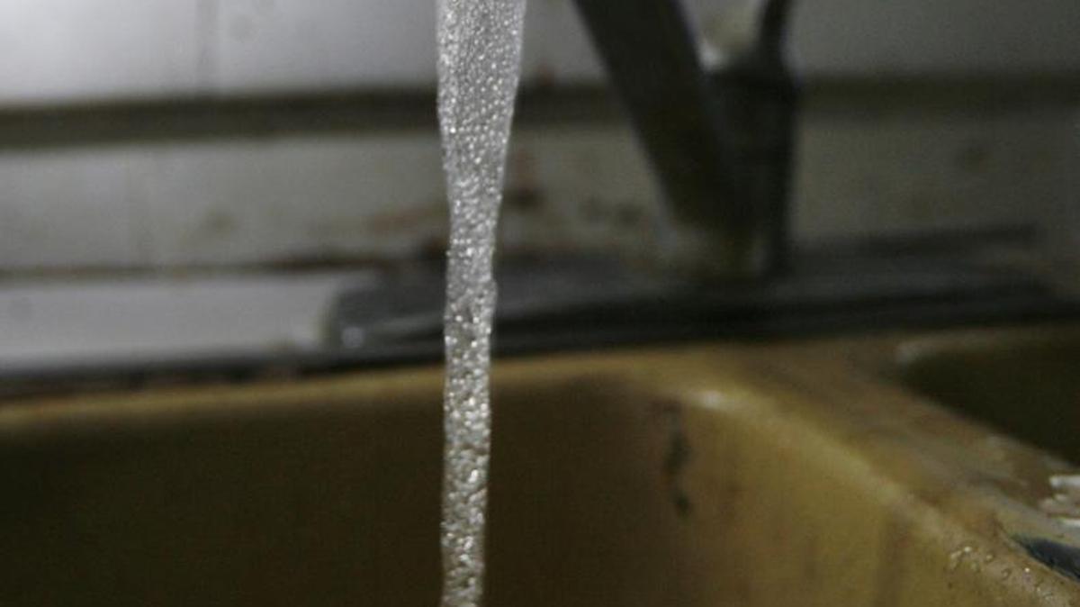 A San Luis Obispo neighborhood and Bishop’s Peak Elementary must boil drinking and cooking water until further notice because of a line break. 