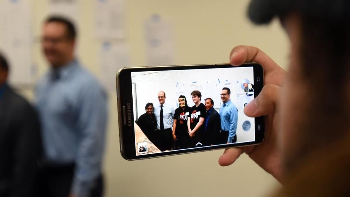 Mayor hopefuls talk police-resident relations