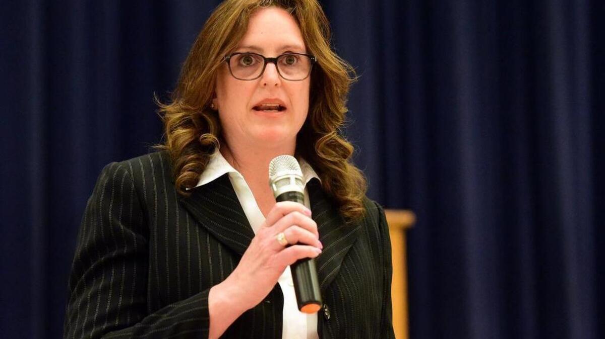 Merced County District Attorney candidate Kimberly Helm Lewis speaks during a forum Tuesday, May 29, 2018, at Tenaya Middle School.