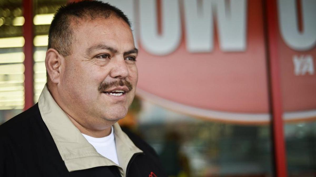 Livingston mayor Rodrigo Espinoza speaks with media after a ribbon-cutting for the AutoZone at B Street and Winton Parkway in Livingston in January 2015.