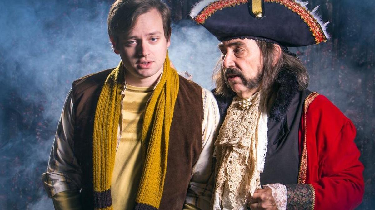 James McIntyre, left, is Peter and Bryan Hurd is Black Stache in “Peter and the Starcatcher,” a prequel to “Peter Pan,” at Playhouse Merced.