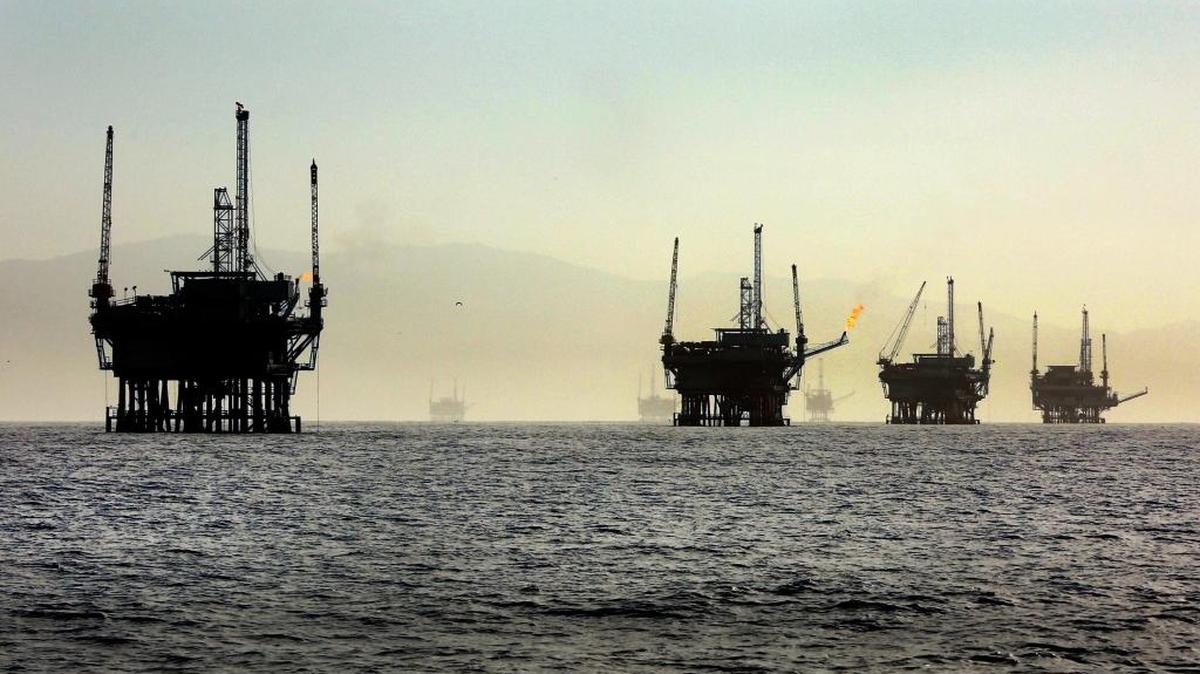 A line of off-shore oil rigs in the Santa Barbara Channel near the Federal Ecological Preserve en route to the Channel Islands National Marine Sanctuary. The Trump administration proposed to open all of California’s coast to exploration for oil, promising more such rigs in the future.
