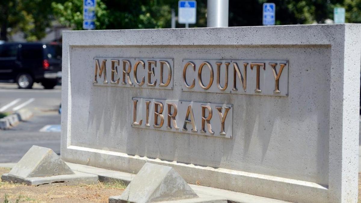 The Merced County Library on O Street