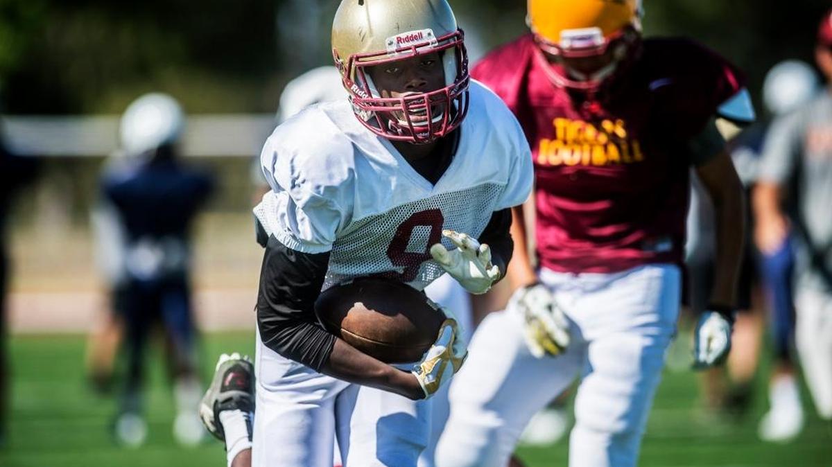 After dropping a pass that turned into an interception and ensured Golden Valley’s 15th straight loss, receiver Cadrian McDaniel caught eight passes for 201 yards in the Cougars’ win last week.