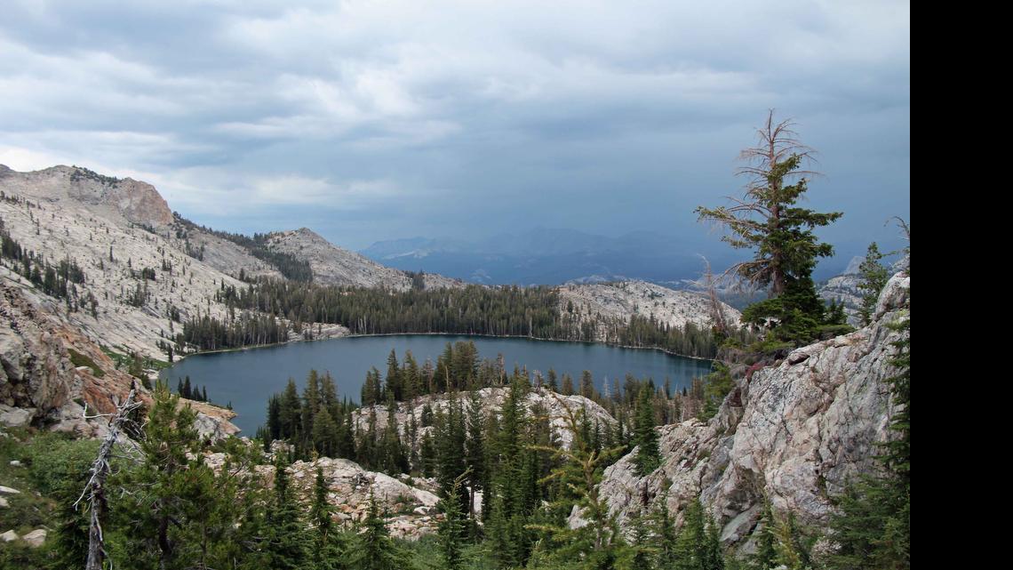 Blauert on Outdoors: Mount Hoffmann provides best view of Yosemite